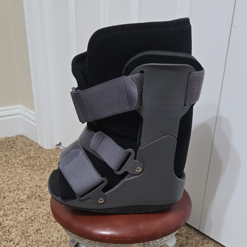 NEW EXO ARMOR Superlight Medical Walker Boot SZ SM